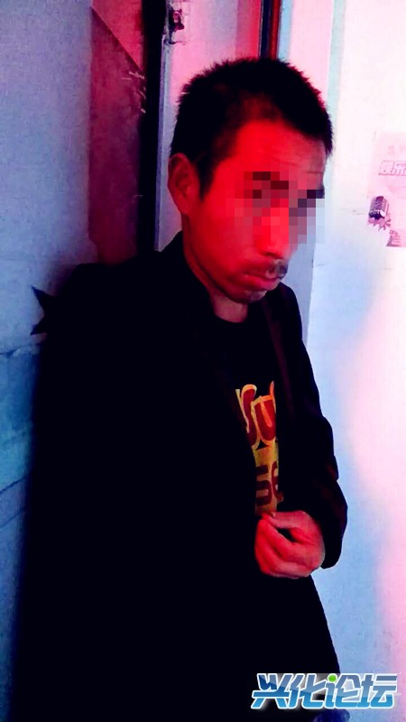 1067688670.jpg